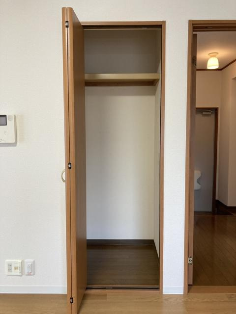 ヴァンベールC棟の収納