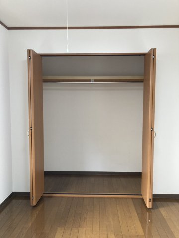 ヴァンベールC棟の収納