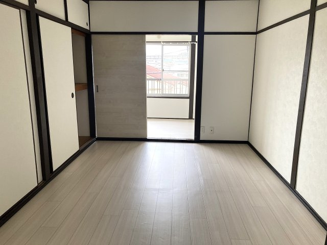 鈴蘭台東町5丁目貸家の内装|人気の高いオールフローリングタイプ