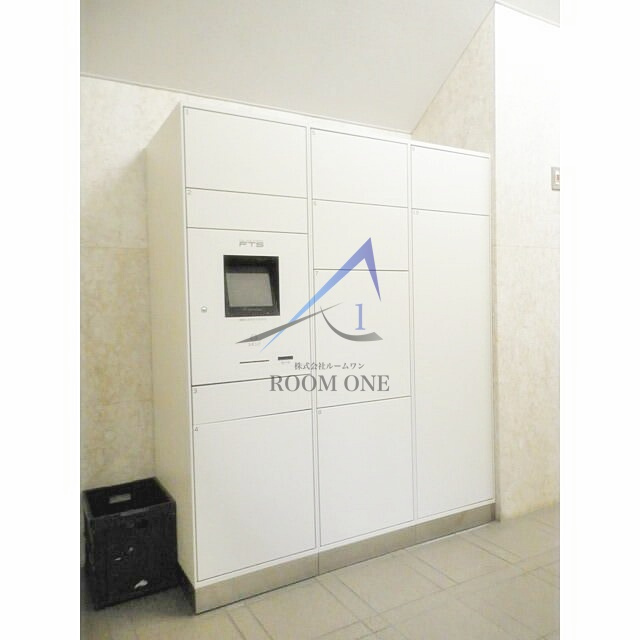 ファーストシティ上落合のその他共用部分|宅配ボックスです。