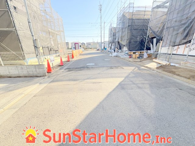 【サンスターホーム】武蔵村山市学園4丁目　建築条件無し売地　2号区画の前面道路含む現地写真