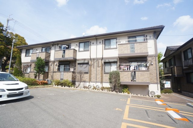 グランボヌール花屋敷B棟の外観