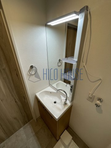 第五山中マンションの洗面所