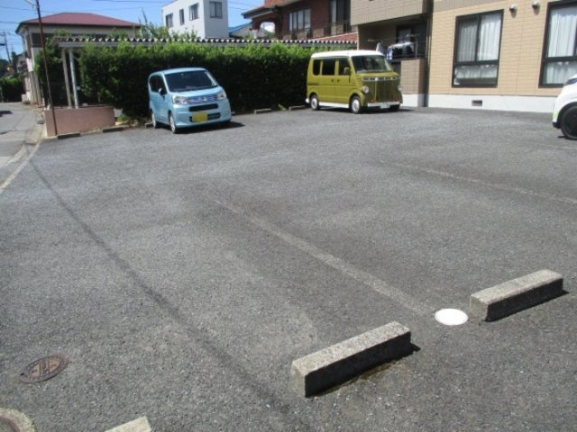 グランメールの駐車場