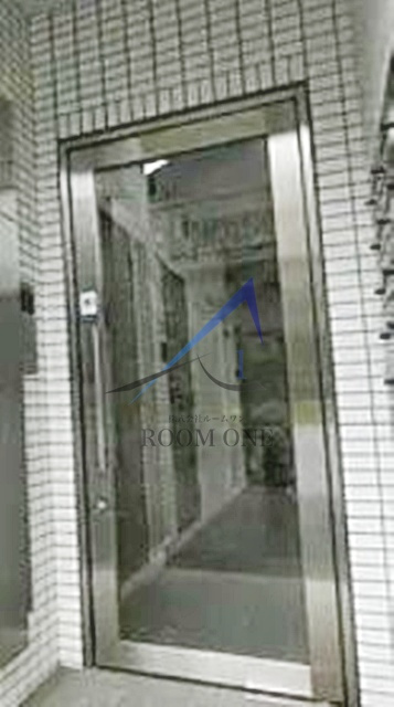 メゾン　ブランのエントランス|エントランスです。