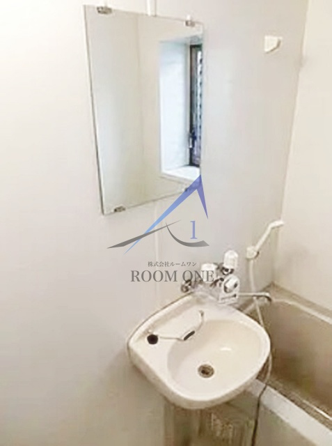 メゾン　ブランの洗面所|洗面台です。