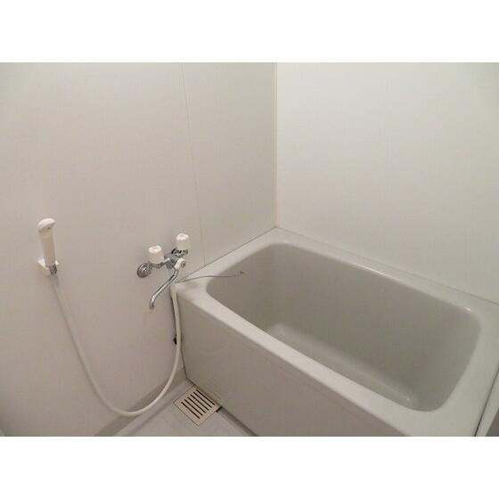 モノリス・ワンの浴室