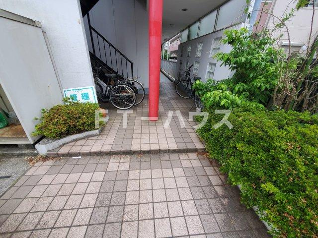 セントビック津田沼のエントランス