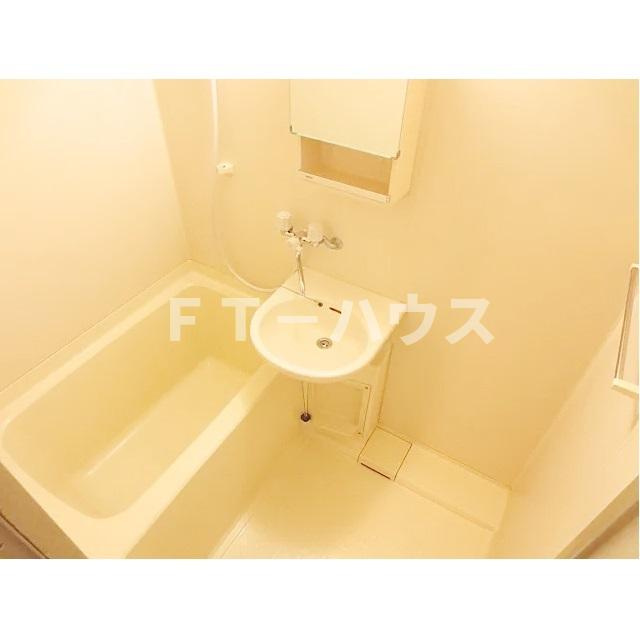 セントビック津田沼の浴室|物件の内装です