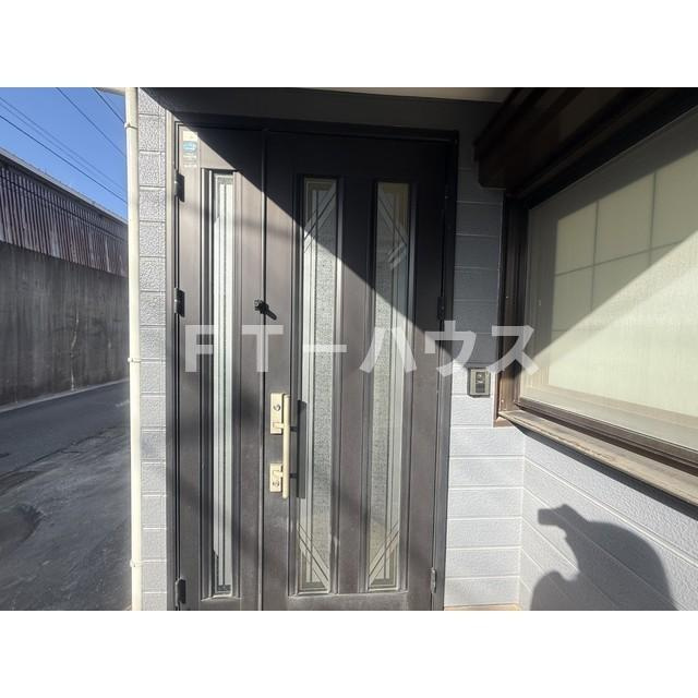 リブレス三角町戸建