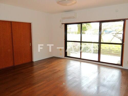 ライオンズマンション船橋飯山満台二番館の居間・リビング|リビングダイニング