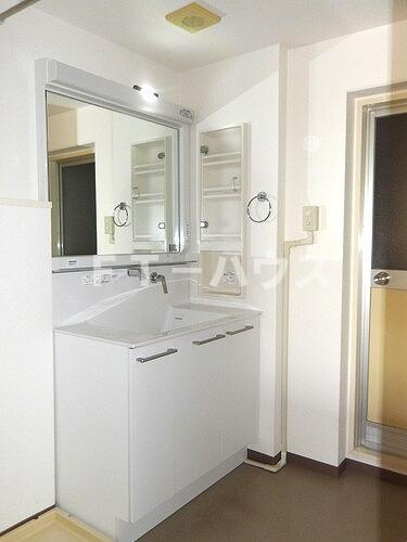 ライオンズマンション船橋飯山満台二番館の洗面所|洗面所