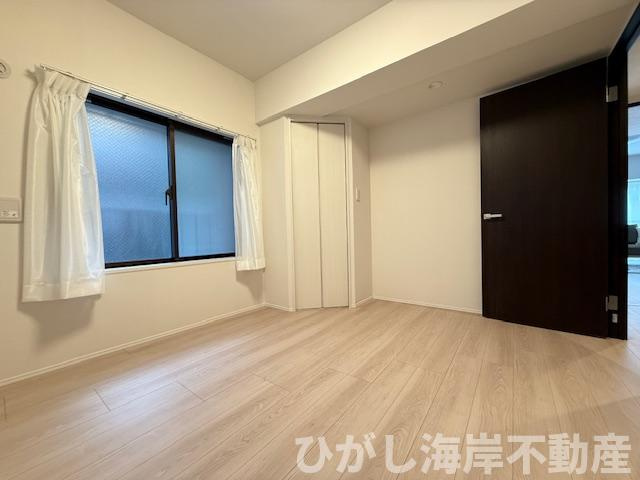 レクセルマンション平塚見附町の寝室|新規リフォーム完了！　6帖　洋室