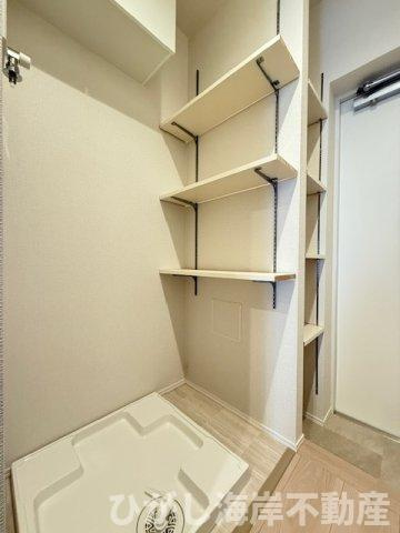 レクセルマンション平塚見附町のランドリースペース|新規リフォーム完了！　洗濯機置場