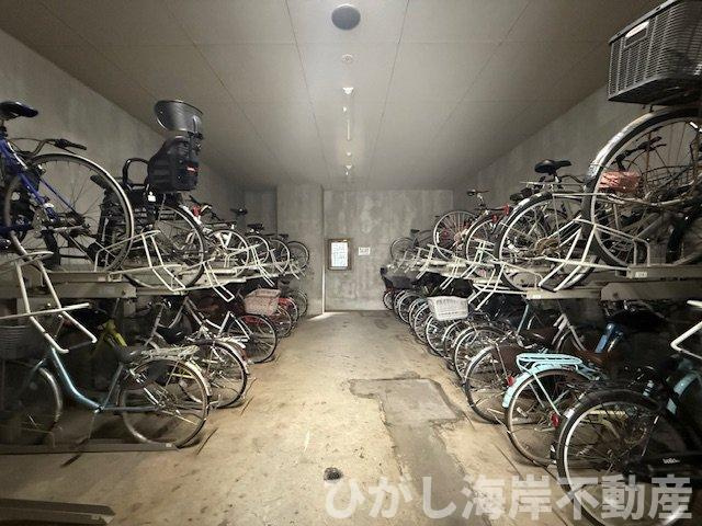 レクセルマンション平塚見附町の駐輪場|敷地内駐輪場