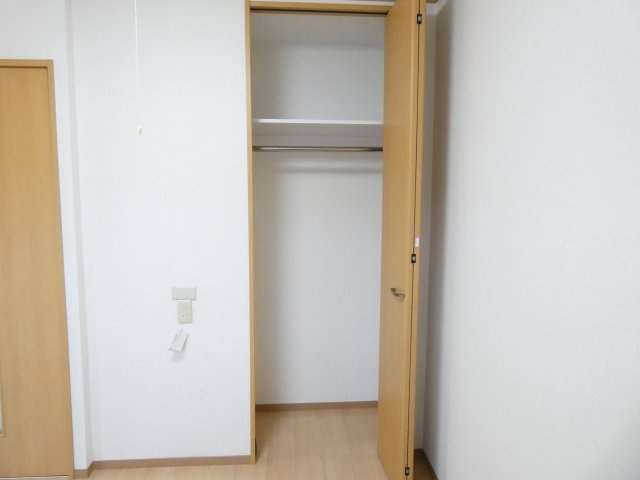 マンション鹿内の収納