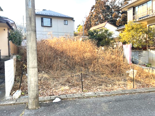 青梅市友田町4丁目　土地全1区画の前面道路含む現地写真