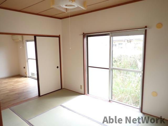 アイビス土合タウンK-7〜K-8の和室|和室6帖