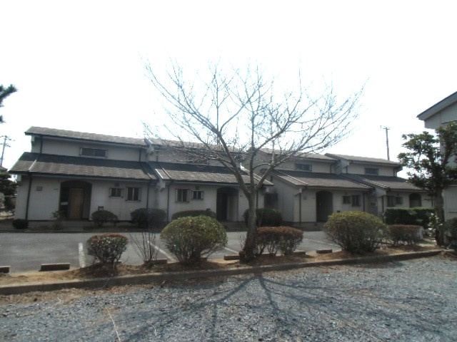 アイビス土合タウンK-7〜K-8の居間・リビング|ダイニング8帖