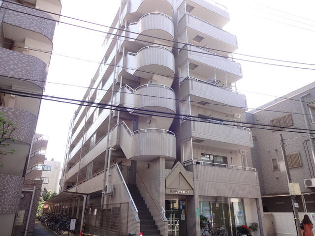 サンピア浮間舟渡の外観|新耐震基準適合マンション、サンピア浮間舟渡は即日現地案内可能となっておりますので、お気軽にお問い合わせください！