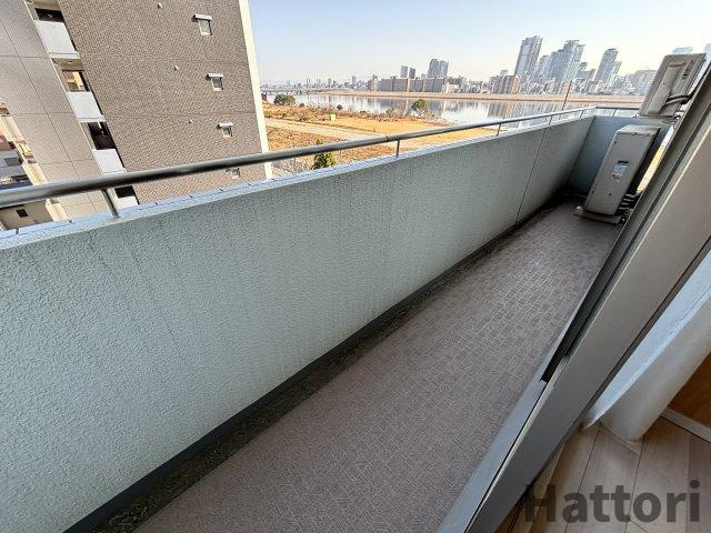 ザ・グランドビュー・オオサカのバルコニー