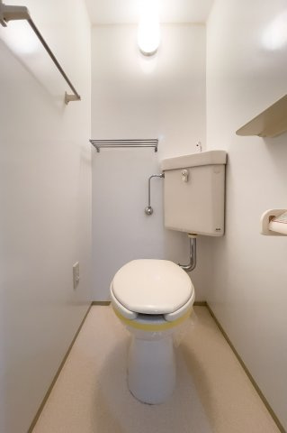 パティオ東村山のトイレ|参考イメージ写真。