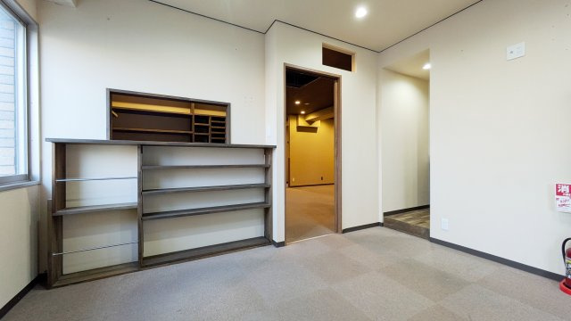【ロビー】 | KIKI'S FLAT　1階店舗