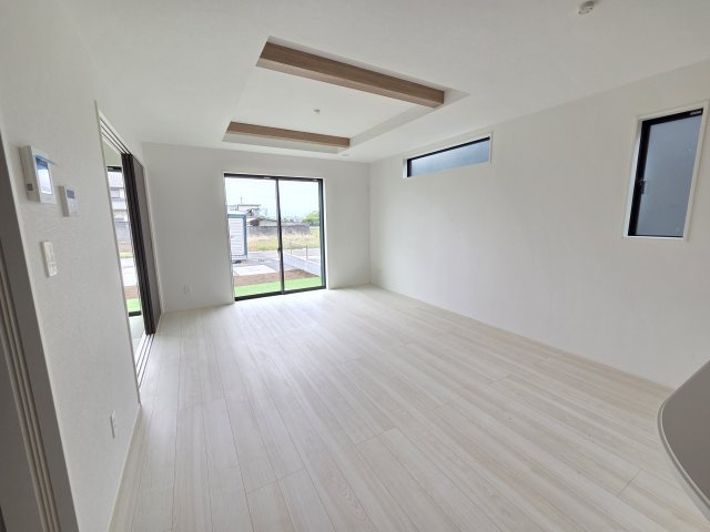 新築　太田市新田高尾町　3号棟　GRAFAREの居間・リビング|新築　太田市新田高尾町　3号棟　GRAFARE