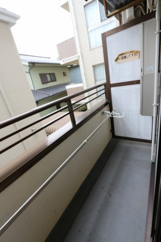 イーストヒルズ所沢のバルコニー