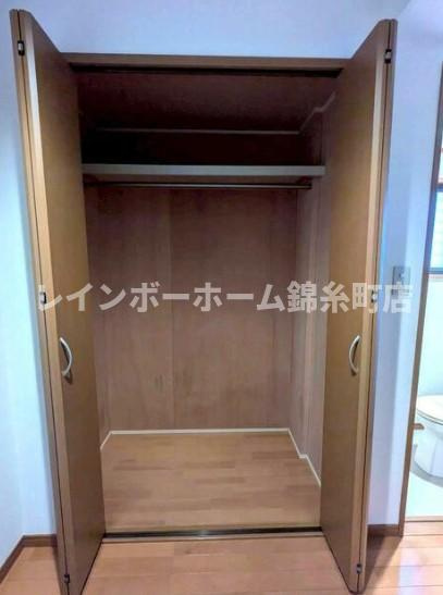 クラウン曳舟の収納