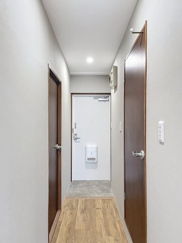 マグノリア立川の玄関