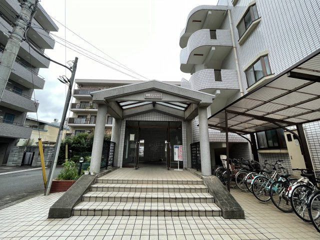 マグノリア立川の外観