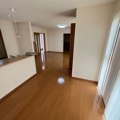 【居間・リビング】 | 愛荘町東出貸家