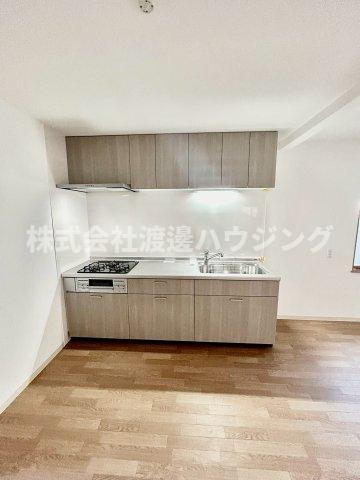 門真市本町テラスハウスのキッチン