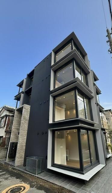 ｔｒｉａｓ２４２