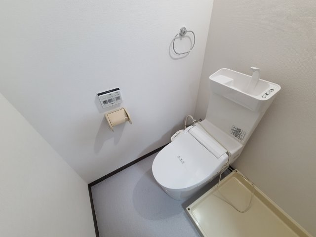 メゾンド平岡3番館のトイレ