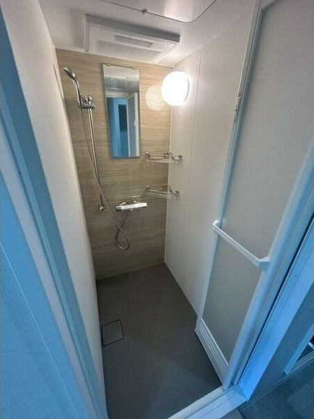 大正メゾンの浴室