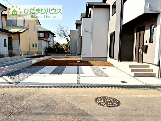 【駐車場】 | 取手市戸頭16期　新築戸建　2号棟 | マイホームなら駐車場代がかかりません！しかも、自宅の駐車場で洗車ができます！今までコイン洗車に行っていた手間も省けて、節約にもつながります(^^♪