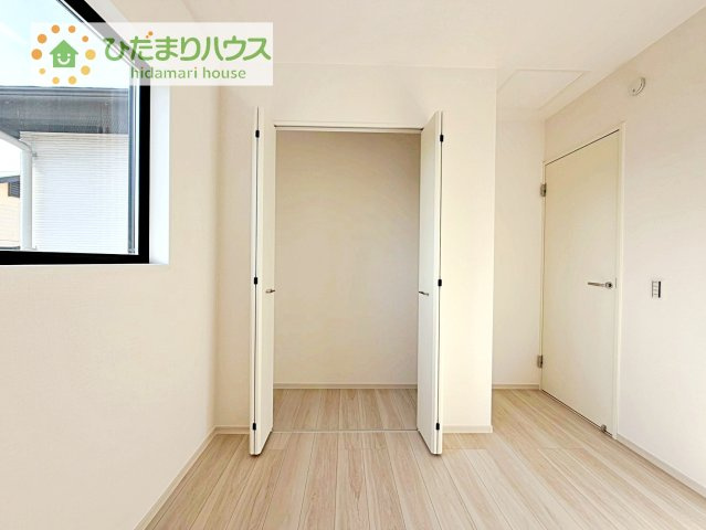 【収納】 | 取手市戸頭16期　新築戸建　2号棟 | クローゼットタイプの収納は荷物がどこにあるかすぐに見つかります！