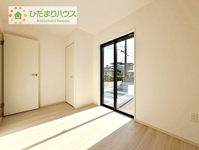 【洋室】 | 取手市戸頭16期　新築戸建　2号棟 | 木の温もりがやさしいフローリング♪