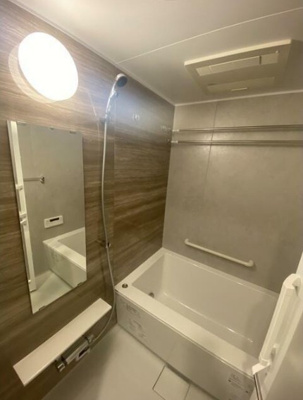 【浴室】 | ブリリアンクラス高円寺 | 追い焚き機能、浴室乾燥機付きバス。