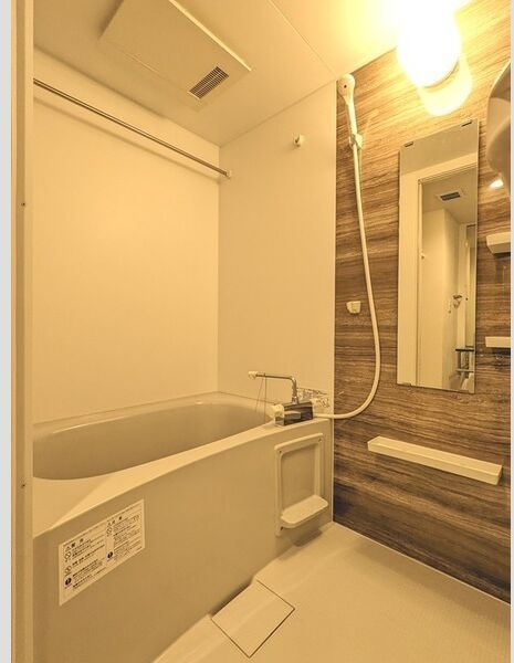 リーデンス今池の浴室