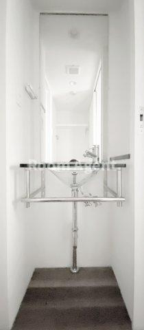 リーデンス今池の洗面所