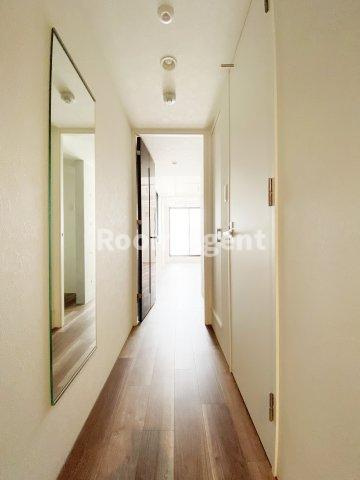 リーデンス今池の玄関