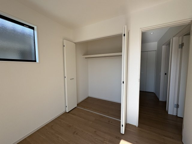 【収納】 | 春日市天神山4丁目2期　1号棟（全1棟）【仲介手数料無料・0円】 | 現地写真。