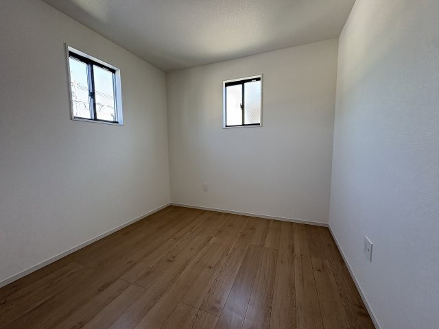 【子供部屋】 | 春日市天神山4丁目2期　1号棟（全1棟）【仲介手数料無料・0円】 | 現地写真。