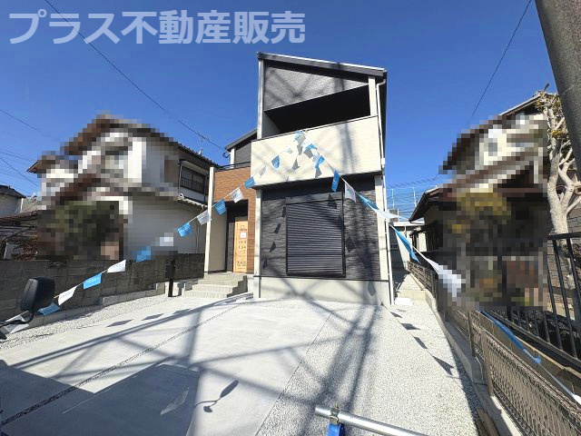 【外観】 | 春日市天神山4丁目2期　1号棟（全1棟）【仲介手数料無料・0円】 | 現地写真。プラス不動産販売なら、現場の全ての棟をまとめてご見学頂けます。