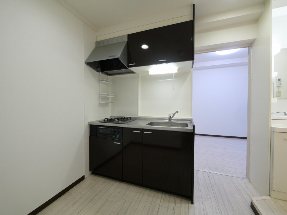 大阪市大正区三軒家西３丁目の賃貸マンションのキッチン