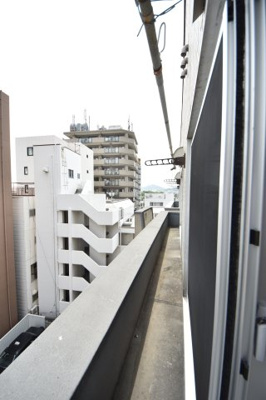 【バルコニー】 | ニュー山手ビル