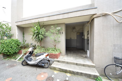 【エントランス】 | ニュー山手ビル